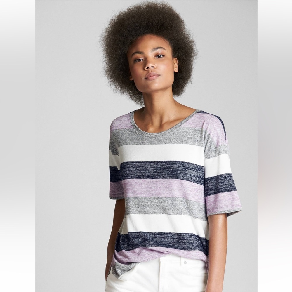 Gap Women’s Small Thick Stripped Cozy Tee Shirt